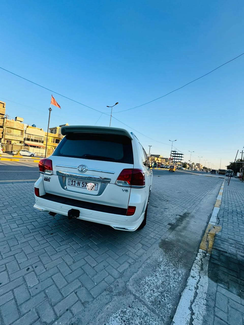 دكروز GXR 2012 ام الطفايه مواصفاته معروفه v6 
مري شفط
اشاير بل مري 
زراك لايت
سلايد
كشنات جلد
شاشه تاب اندرويد
وباقي المواصفات المعروفه ميحتاج اذكر المواصفات 
سيارة نظيفه ومرتبه ومال جناي ول صور تحكم  تاير نضيفه فيت بم  وقاعدة جديدة دسكات وفلنجات جدد طسته ناعمه كلش السيارة بيه صبغ جاملغ الخلفي الايمن وباب الصندوق هم بي صبغ وبارد بل جاملغ الامامي الايمن  وبيه باب مفتوحه بل جه اليمنه جان عندي سونار بيه بس ضايع على مقدار شي بسيط وباقي السيارة كدامك تشوف وتفحص وتشلع عيوني💐سيارة كلش حلوة وناصبه مكاني (بغداد حي العامل ) رقمي *********** السعر 310 وبيه شي بسيط السيارة جوة سعر خواته منزله ول سيارة 12  
تحياتي 💐
