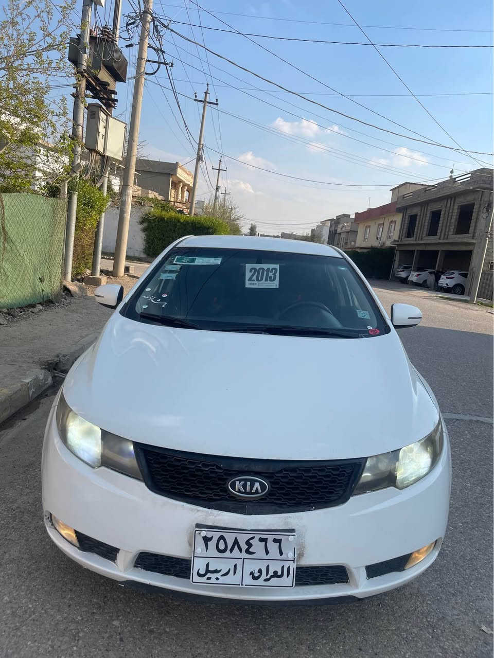 سيراتو موديل 2012 گئر مه كينه به شه رت ٦ بارجه ي سبوخه ته نها ناو دركه كه ي كه ميك هه يه سه قف سارده نرخي75 مجال ٧ ورقه ي غرمه له سه ره دواي معامله ده كه رينمه وه رقم هه وليره وه كا له ش ده كه م *********** أربيل, العراق
