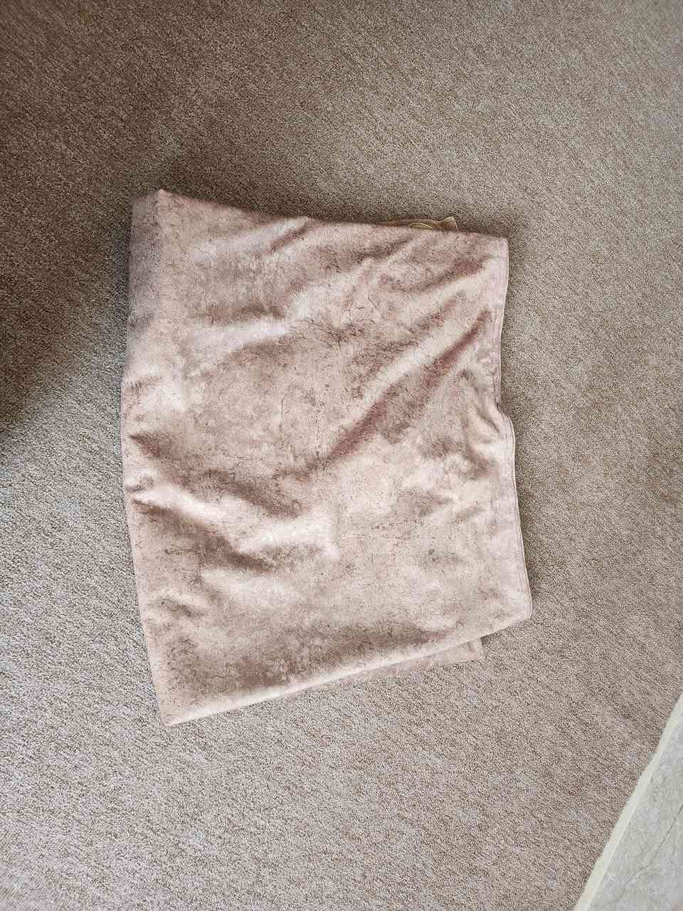 بردات شامو للبيع قطعتين كل قطعه عرض ٣ وطول ٣


**إذا كنت صاحب هذا الإعلان وتريد حذفه لأي سبب، رجاءا أرسل رسالة إلى الدعم الفني**