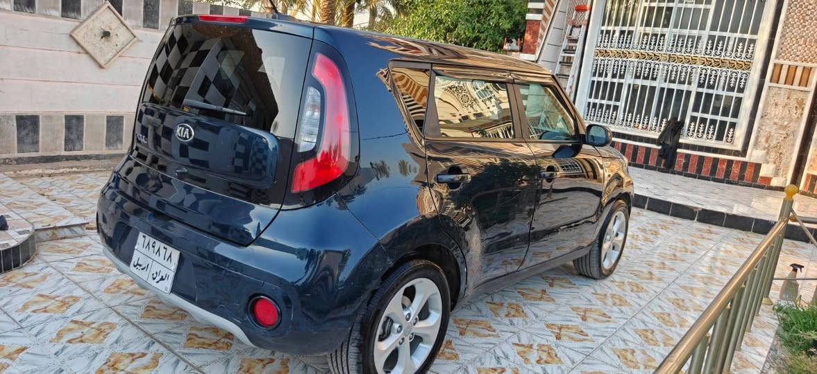 كيا صول2019وارد امريكي حادث مرفق بالمنشور حادث بنيد بدون اي ضرر داخلي ايرباك ستيرن فقط راجع بلادي سيستم محرك 2000 ويلكم تحكم ستيرن فول شاشه كاميرا كروزسرعه رقم اربيل سنويه ما منتهيه تحويل وكاله مضمون مكان السياره كربلاء طويرج 
كير مكينه حداديه تخم تاير تبريد ثلج جاهزه من كل شيء السعر 103 هاتف ***********
