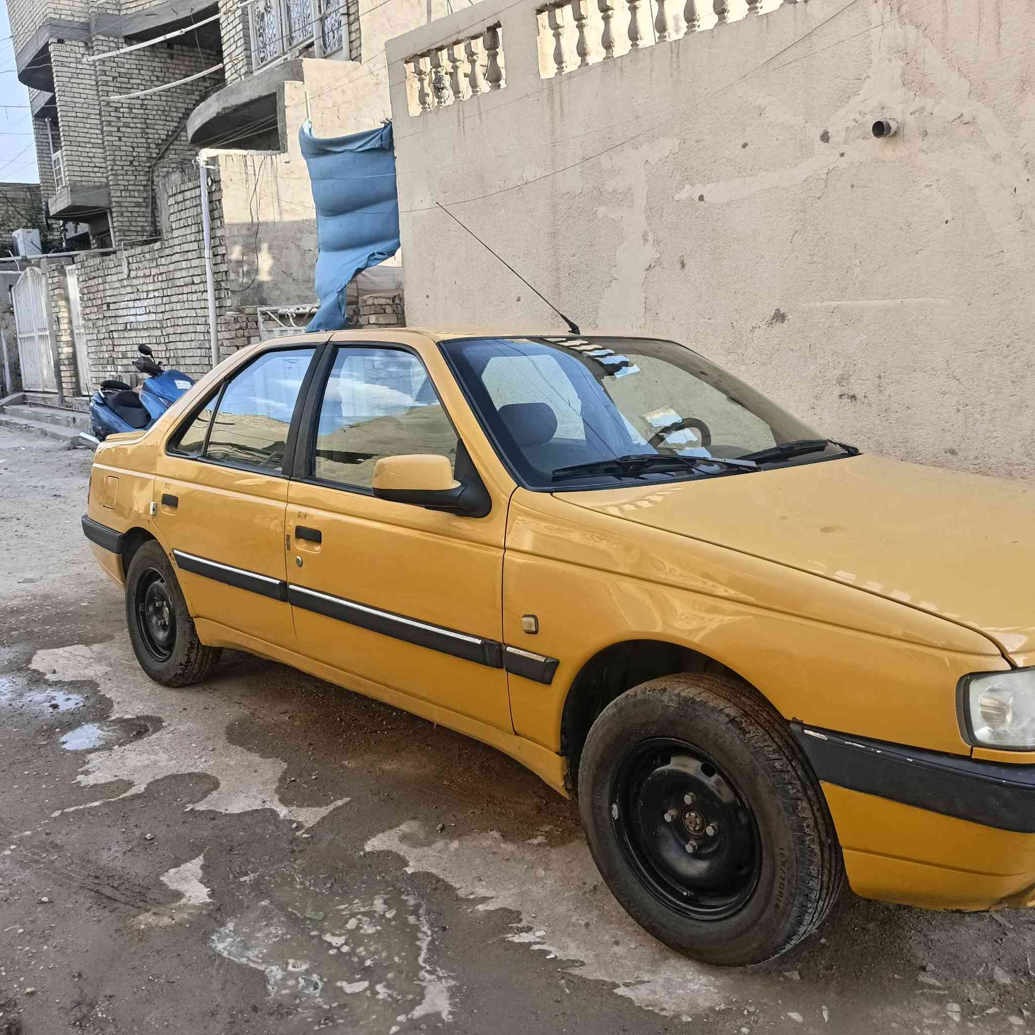 مكلف بالنشر
بيجو أكد 2015 للبيع
مكينه وگير مكفولات 
تخم تايرات جديد
التبريد ثلج
مبدل بيها بنيد والچاملغ جهه السايق الخلفي
السعر 38 ورقه
مكان السياره بغداد/ البياع
رقم صاحب السياره ***********
