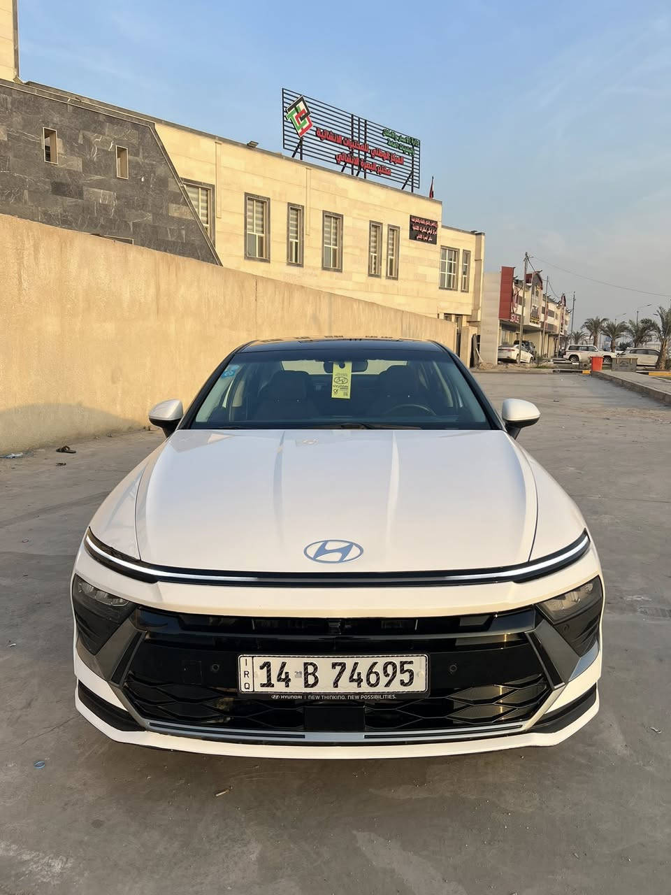 السلام عليكم 

هونداي سوناتا مديل 2024 

خليجي هايبرد كهرباء بانزين 

مكينه ألفين 

بصمه وتشغيل عن بعد وشاشه دجتل 
 وحساس امامي خلفي  ورادارات جانبيه 

تكسي دبي ربع البنيد صبغ فقط الباقي كفاله 

مكينه كيره بطاريات كله كفاله 

رقم بصره بأسمي تحويل ثاني يوم 

السعر 185$

 مكاني البصره / ***********
