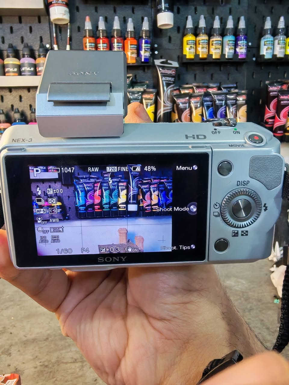 sony   nex3
18.55 lens
 مع شاحن وبطاريه


**إذا كنت صاحب هذا الإعلان وتريد حذفه لأي سبب، رجاءا أرسل رسالة إلى الدعم الفني**