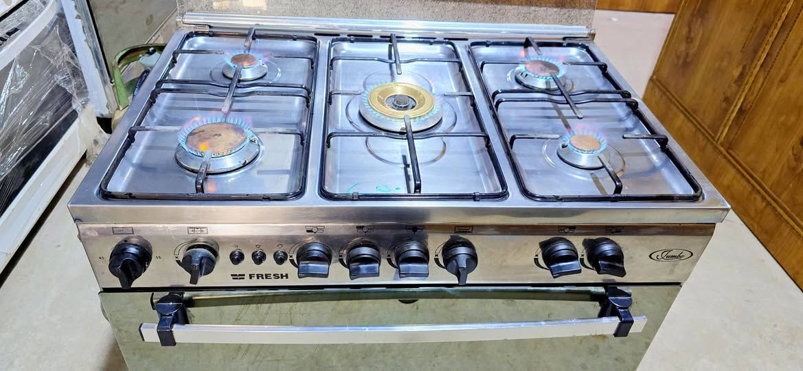 اثث بيتك بأنسب الاسعار سعار الشمال 🌹 
وصول وجبة من الطباخات المصريه نضاف حيل السعر داخل الصور 
صلاح الدين ناحية العلم قرية الربيضة خلف مدرسه سومر للبنين 
***********
يوجد خدمة توصيل داخل المحافظة فقط 🚛
