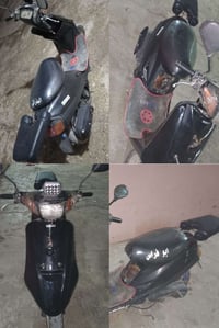 السعر 300وبي مجال كلو شغال سلف شغال بس يعوزو باتري لتواصل 07716959177 ...