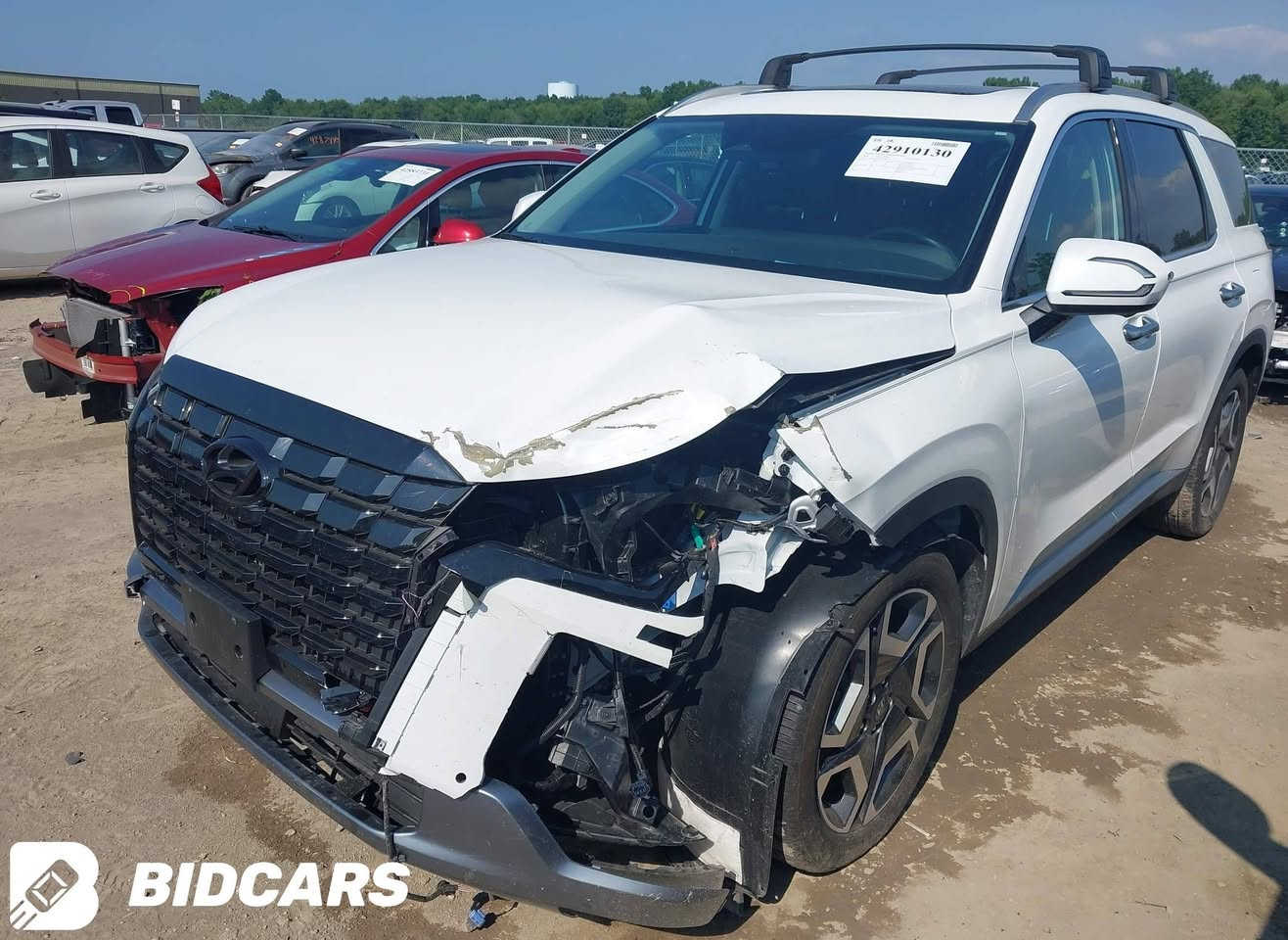 السلام عليكم 
هيونداي بلسايد 2024 فول موصفات
سيارة حالياً بل طريق تاريخ الوصول 3/19 توصل ميناء البصرة  
سيارة ماشية 14 الف فقط فل مواصفات 5 كامرات كشن جلد حار بارد تشغيل عن بعد جنطة كهرباء كشن خزن ميموري لايت زنون
مكاني ناصرية ابيعك واصل للميناء 
سعر 240 وبية مجال بدون كمرك بدون تصليح 
***********
