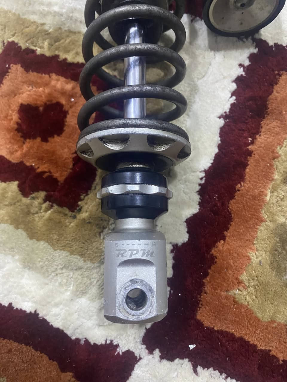 السلام عليكم شباب عندي هاي الغراض مال تفصيخ الي دبلات 3 واحد rrgs والبقية ما اعرف بس هنة كلهن مال تفصيخ وعندي هذا الكلج رياضي مال رمبة انا فاتحة بيدي من دراجة كلمن وسعرة الدبل الابيض ب15 والاسود هم
ب15والrgs25 والكلج الامامي هذا مال ماكس سعره 35
الي تعجبة شغلة خلي يراسلني ***********
