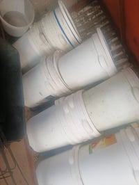 صطوله البيع واحد ٢٠٠٠  ٠٧٨١٣٤٤٩٨٥٤