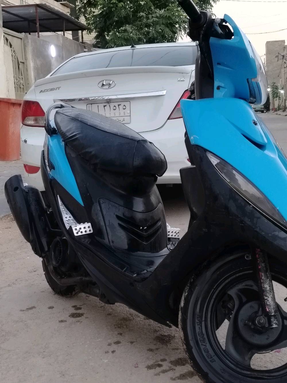 ماكس عدله للبيع
بوشه 49 بلادي مامفتوحه ابد
كلجات رياضي كابريتر نضيفه عوزها بس سلف هندر واحد تشتغل
شنو الموديل/السنة بالضبط؟ وكم ماشية على العداد إذا موجود؟: 
2007
وين موقع الماكس بالضبط داخل أي محافظة/منطقة؟ وهل متاح فحص وتجربة قبل الشراء؟: 
كربلا حي العامل 
بس سلّف هندر واحد وتشتغل، لو أكو أي عطل ثاني بالمكينة/الريسر/الكهرباء أو السلف؟: 
مكينه نضيفه كل عطل مابيها 
هل بيها أي تبديل أو تعديلات غير مذكورة بالإعلان، مثل العادم أو الكربريتر أو البوشه؟: 
صالنصة FM كابريتر جديد بوشه بلادي 