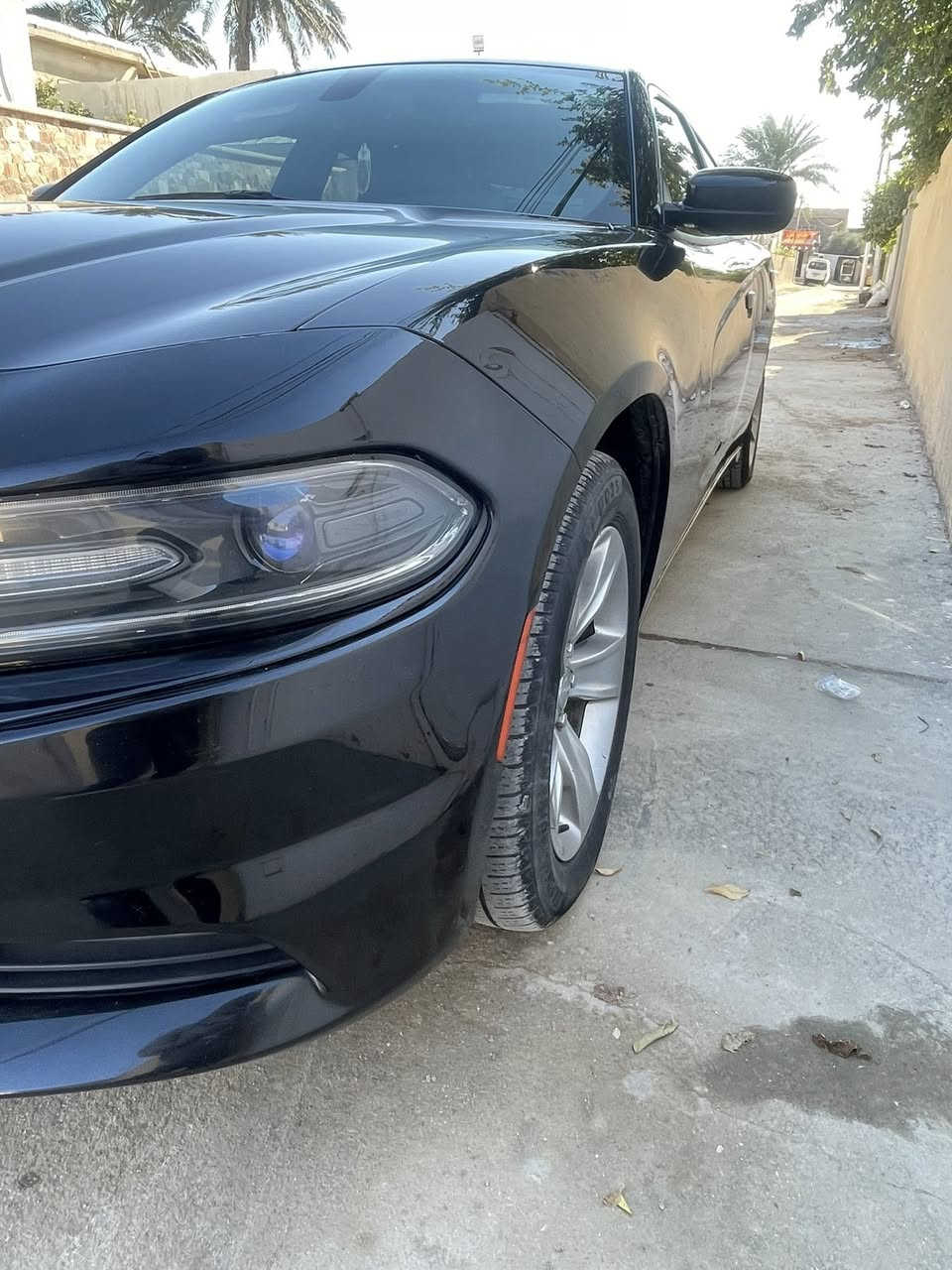 بيع او مراوس برام جارجر  كلين  ٢٠١٥ بيه  دعجه  اصبع بالجاملغ الامامي. وشخص اربع اسابع بالباب الخلفي كفاله من فتح تبديل صبغ اس اكس فتحه تنته اربيل باسمي. ماشيه اقل من ١٤٠ الف كيلو  
مراوس برام. او بيع 
*********** 
١٨٥ $
