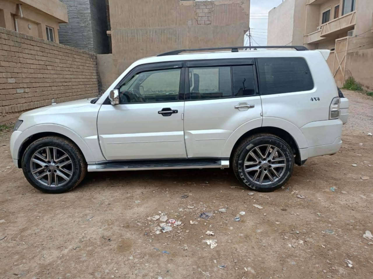 سيارة للبيع
سيارة للبيع 
باجيرو 2008 ابيض صدفي خليجية
 رقم اربيل الدولي باسم راعيها.. 
تحويل مباشر سيارة مصبوغة عام اثر تجيه عل جهه السايق
كير محرك شرط محرك 3000 تخم تاير صدر مضبوط 
بيها نقص البريك مرات يروح ومرات يرجع
السعر95 ورقة وبي مجال للشراي


**إذا كنت صاحب هذا الإعلان وتريد حذفه لأي سبب، رجاءا أرسل رسالة إلى الدعم الفني**