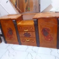 للبيع غرفة كامله نجارة نضيفه كلش سعرها 250 تفاصيل اكثر خاص 07725531000