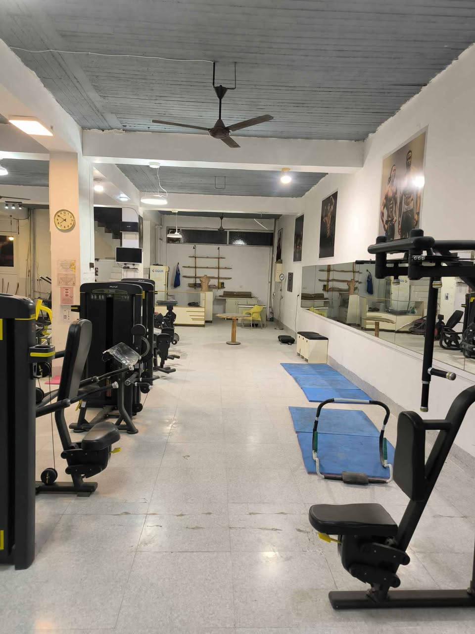 تەق تەق -ابدربیل *********** واتساب فایبەر نامە بنێرە أربيل, العراق
