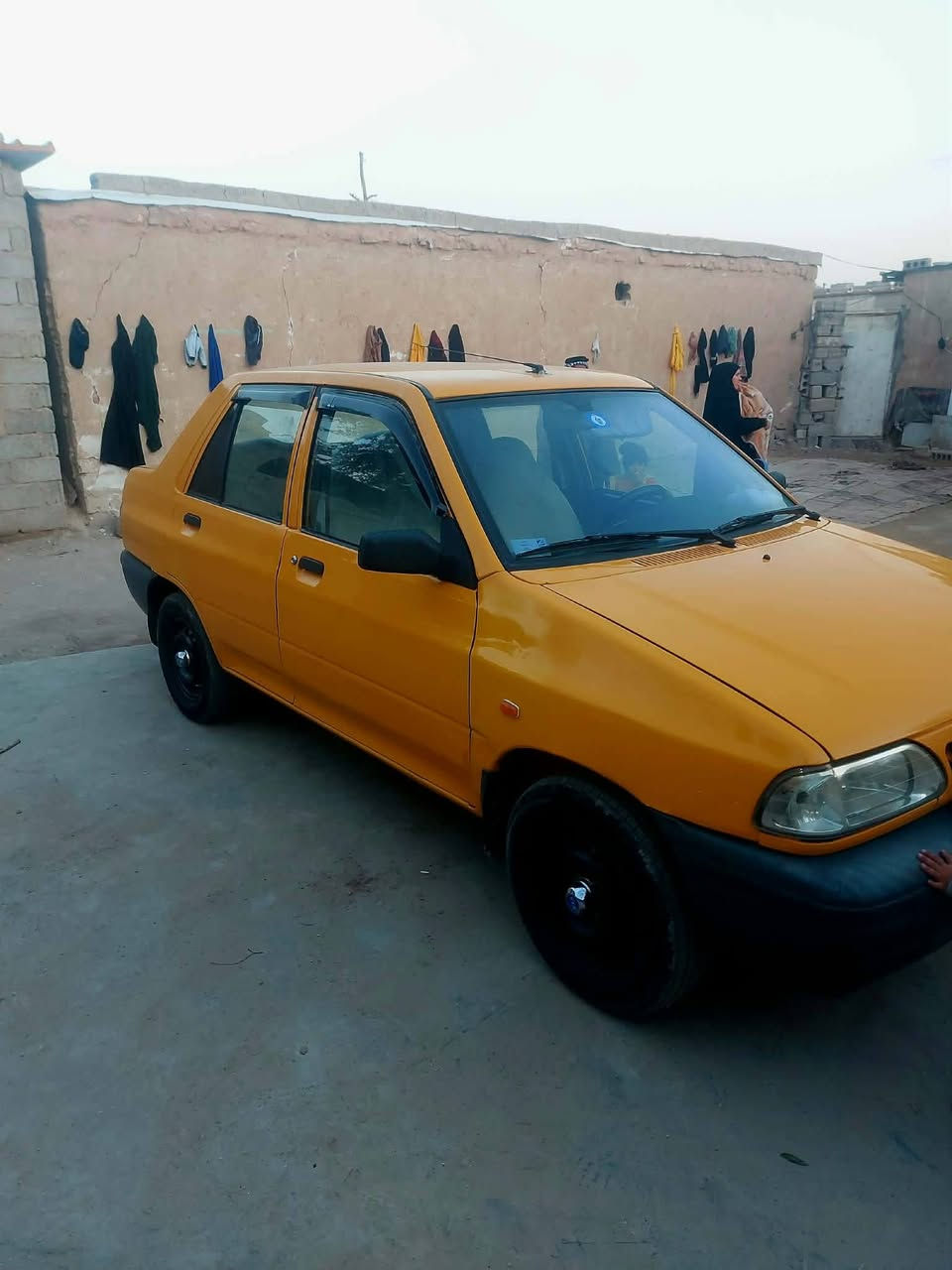 سلام عليكم سايبه موديل 18  بيه باب بدل سيارة جاهزه حداديه كير محرك شرط سياره جاهزه برغي ما ناقصه سعر 50 وبيه مجال مكاني كربلاء ***********
