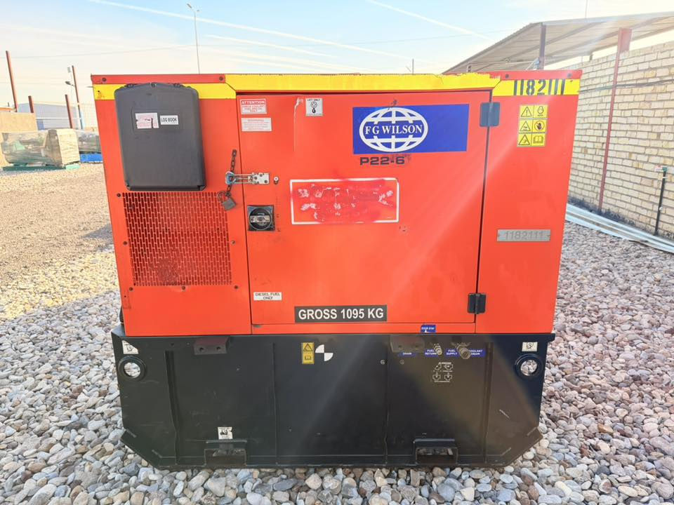 السلام عليكم 

بيركنز إنكليزي أف جي ولسن كاتم 

وارد استرالي غير مستخدم بالعراق 

حجم المحرك 4 بستم بزون 

التوليد لوري سومر فرنسي 22 كيفي ثري فيز

نظام حماية برودكشن حديث إطفاء وتشغيل ذاتي اوتو

ملاحظة المولد على وضع الشركة شرط الفحص والظمآن 

العنوان بإبل ناحية الشوملي للاستفسار *********** 
***********
