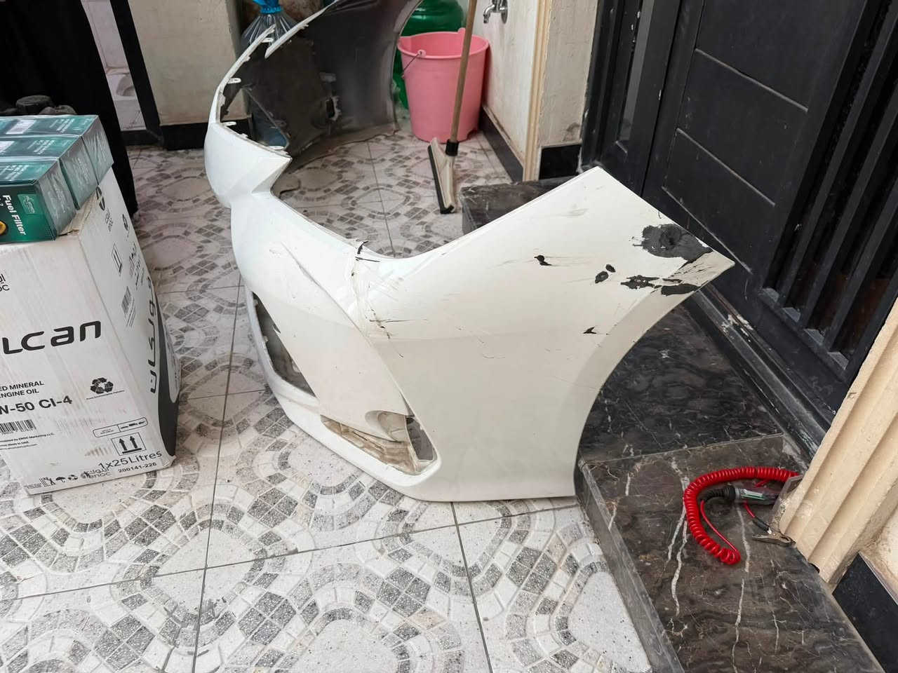 سلام عليكم الدعامية مال كوريلا موديل 25 بها أثر شخط ما بها كل فطر إعدادي كورولا فارغ مكانها بغداد***********
