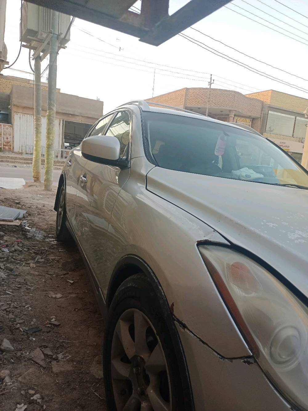 للبيع سياره انفتي ياباني موديل 2008Ex350 مواصفات بصمة وفتحة سقف وكامرات دواخل جلد بيهة جراد بنيد رقم اربيل انكليزي وكالة عامة من راعيهة المالك العنوان ناصرية الاسكان الصناعي وباقي التفاصيل الاتصال على الرقم الموجود او وات ساب 