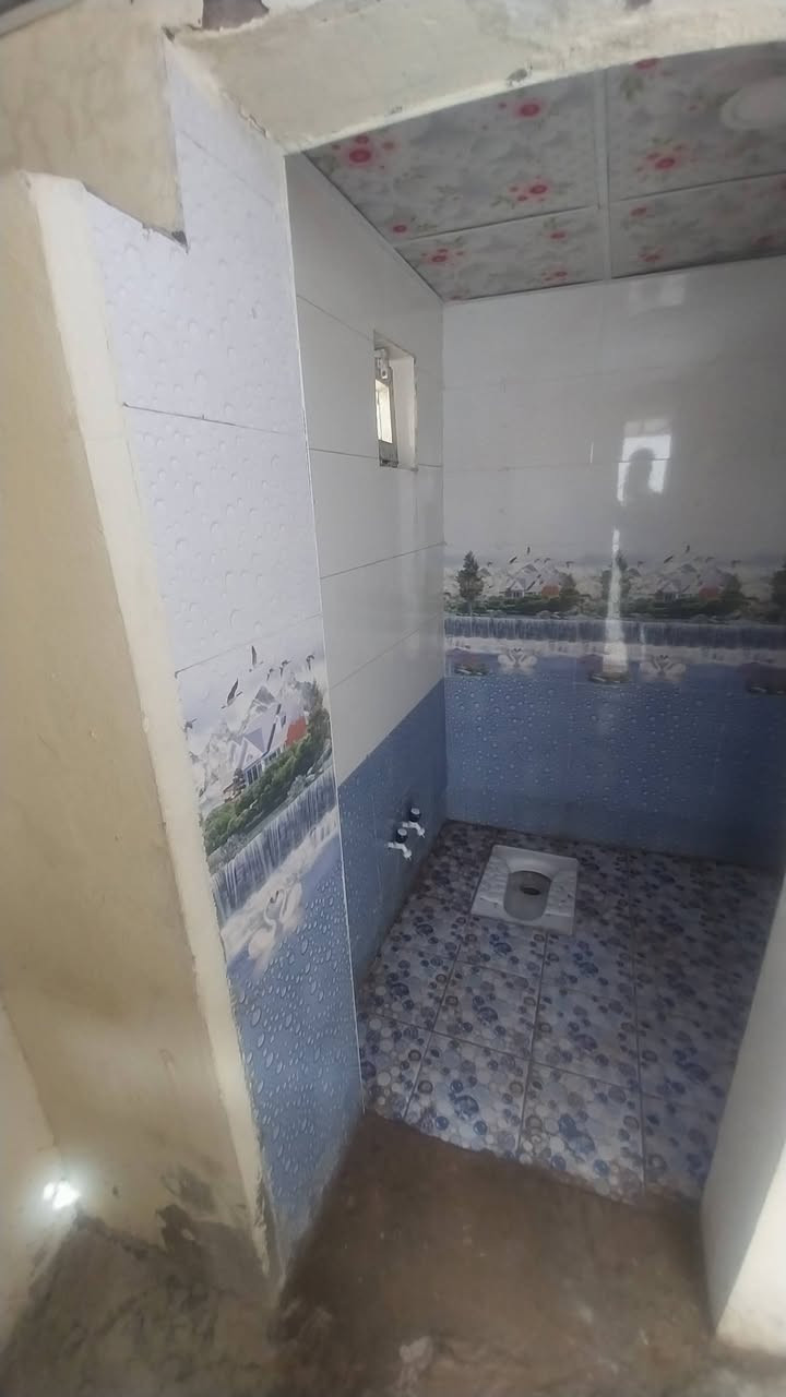 دارللبيع ١٠٠م 
مشمول بقرار التطويب زراعي 
غرفه صاله استقبال مطبخ حمامات داخل وخارج 
السعر ١٥ مليون وبي مجال  
عنوان الدار البراكية  
شارع المعمل 
شارع سيد حبيب  
مكتب بغداد للعقار ***********
