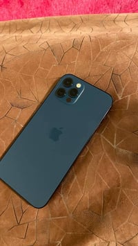 آيفون ١٢ برو • ١٢٨ • بطاريه ٧٣