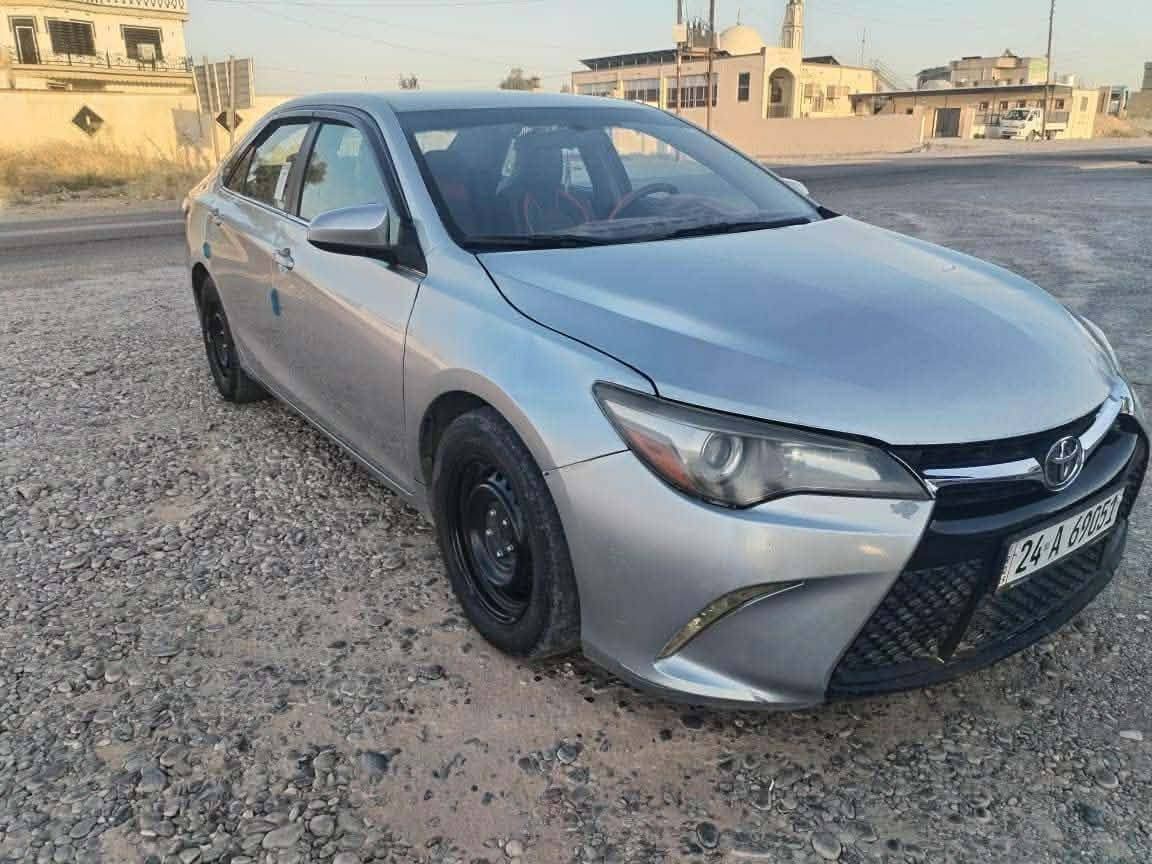 كامري موديل 2015 البيع او مراوس  السعر 120 ورقه بيه مجال رقم دهوك انكليزي بيه ثلث قطع كير محرك شرط تبريد ايعوزو كرت بس الاستفسار أكثر اتصل على رقم ***********
