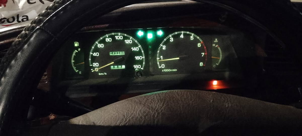 مارك للبيع رقم نينوى الماني كهربائيات شغالة تدفئة تخم ويل كب بلادي فول توماتيك محرك بي رخاوى 
بيع او معارض السعر33.....***********
