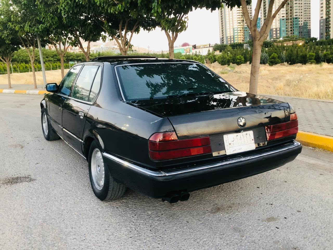بي ام ٧٥٠ موديل ١٩٩١ مكينة ٦ سلندر صبغ للجمالية بدون حادث ،مكينة بها دخان و رجة رايدله تجفيت بشرط تحويل ووكالة ،مكاني سليمانية ،سعر ٢٦ ورقة و شوية بي مجال .


**إذا كنت صاحب هذا الإعلان وتريد حذفه لأي سبب، رجاءا أرسل رسالة إلى الدعم الفني**