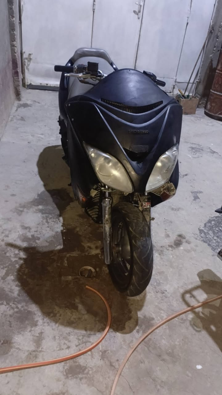 السلام عليكم للبيع السعر 450 وبيها مجال اي واحد يدخل لي خاص
كربلاء قطاع 18 حي الحر*********** هذا رقمي واحد يدخل الخاص دق علي
