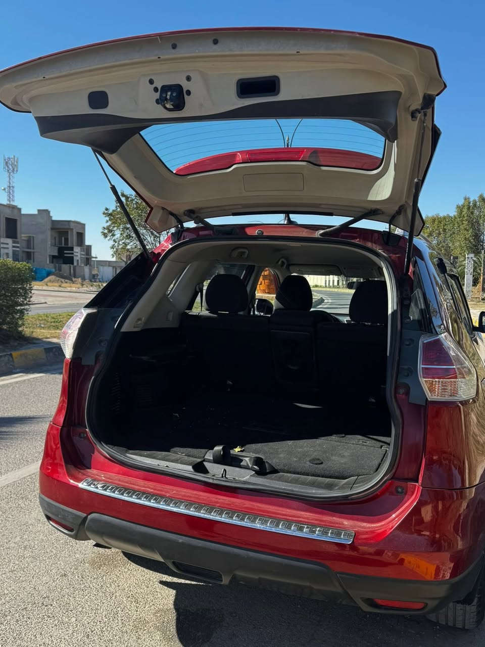 نيسان
روج 2016 امريكي 125 السعر وبي مجال بسيط 
قطعه وحده جملخ سكن  بدون اي دواخل

محرك 2500 

حداديه ممتاز 

سياره بأسمي  رقم اربيل 

***********

مكاني تكريت 

واتساب اتصال موجود فيس بوك غير متواجد
