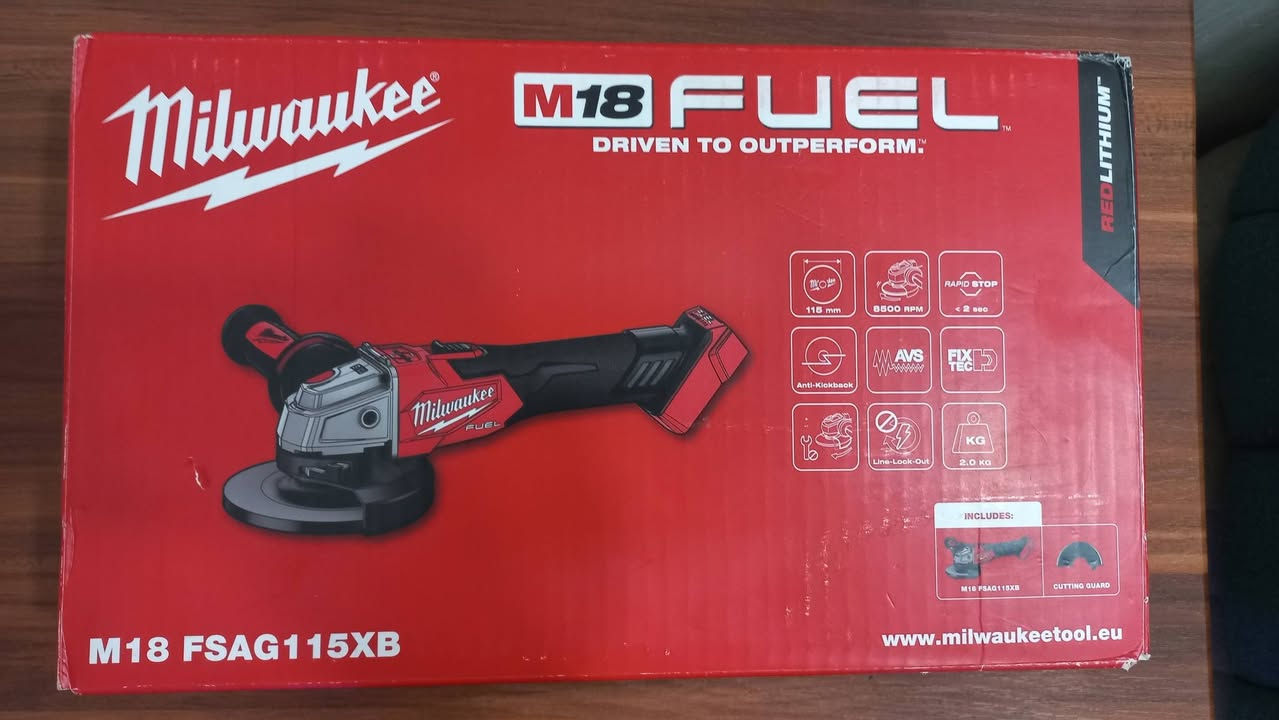 البيع جديد لوك فارغ  سعره  210. الف رقم بي واتساب   ***********
