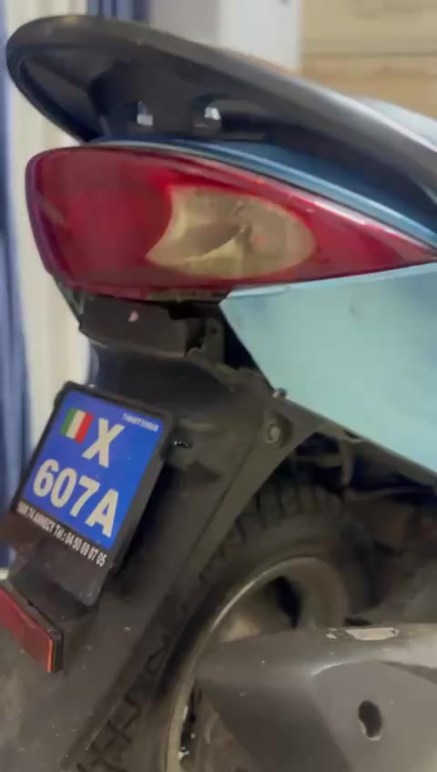 السلام وعليكم دراجة بريز للبيع مكينة مفتوحه مره وحده تجفيت مضبوط الكهربائيات كلها شغاله الدراجه نكره سلف الكفرات تجاريات والاصليات موجودات لونهن رصاصي السعر ٥٠٠ وبيها مجال مكاني بغداد مدينة الصدر


**إذا كنت صاحب هذا الإعلان وتريد حذفه لأي سبب، رجاءا أرسل رسالة إلى الدعم الفني**