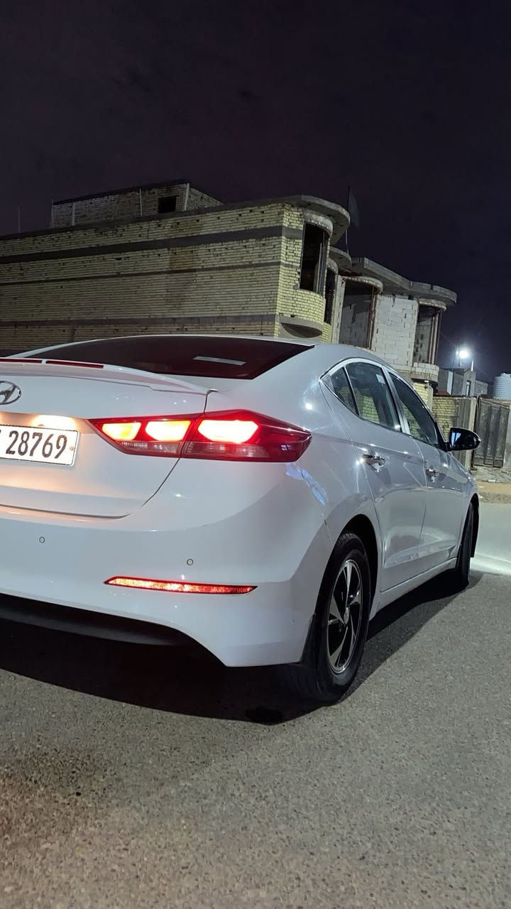 السلام عليكم
النترا موديل 19 خليجي سوبر 
رقم بغداد الدولي سنويه بسمي 
ال 30
تريد وكاله تحويل حاضر
  مكينه مامفتوحه كير بلادي حداديه تخم تاير جديد 
السياره مكفوله كفاله عامه فقط بارد بيها 

فول مواصفات 

 
 
 
مكاني بصره السعر 160 قفل


**إذا كنت صاحب هذا الإعلان وتريد حذفه لأي سبب، رجاءا أرسل رسالة إلى الدعم الفني**