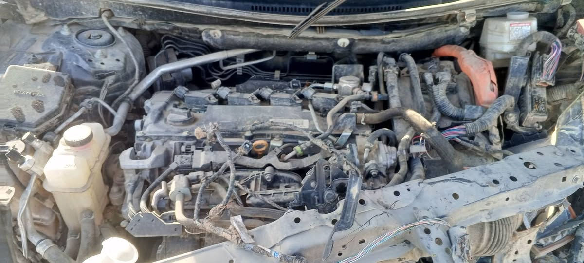 راف فور فول للبيع على وضعها حادثها من امريكا نفس الضربه سعر ١٠٠ورقه قفل للاستفسار لاتصال على رقم ***********
