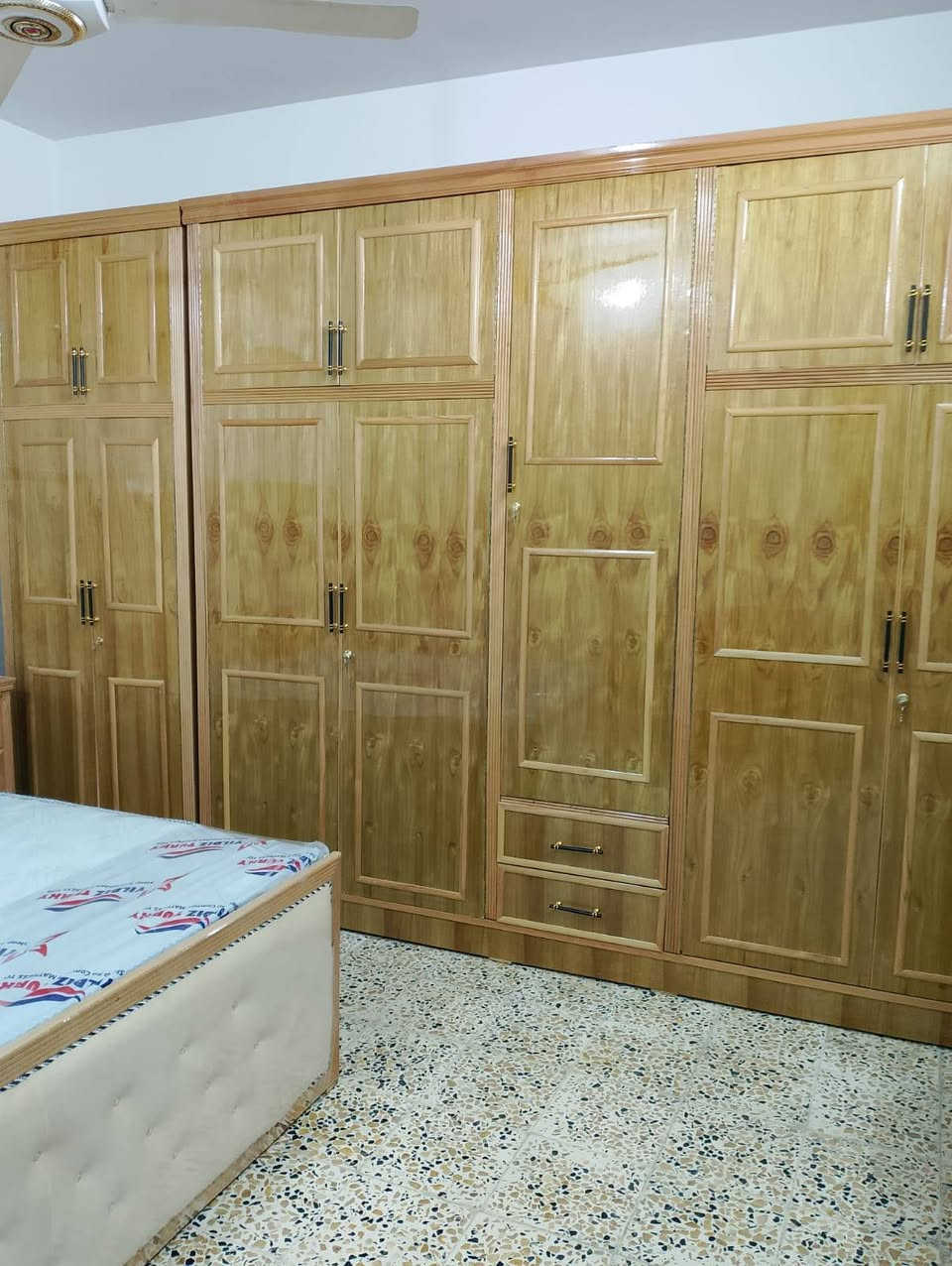 💥هاليوم اقصاط المريح💥  

القسط يبدي من 10اشهر اله 18شهر  

على بطاقه الكي كرت 

            🌹 كافت فصالات غرف النوم 🌹

💯يوجد احدث الموديلات 💯

ايضافه يوجد فصالات حسب رغبت الزبون 

            ⭐ الشغل عراقي من اعلى جوده ⭐

👌الصبغ حراري درجه اولى👌 

            👈  التفاصيل أكثر اتفضل خاص 👉


**إذا كنت صاحب هذا الإعلان وتريد حذفه لأي سبب، رجاءا أرسل رسالة إلى الدعم الفني**