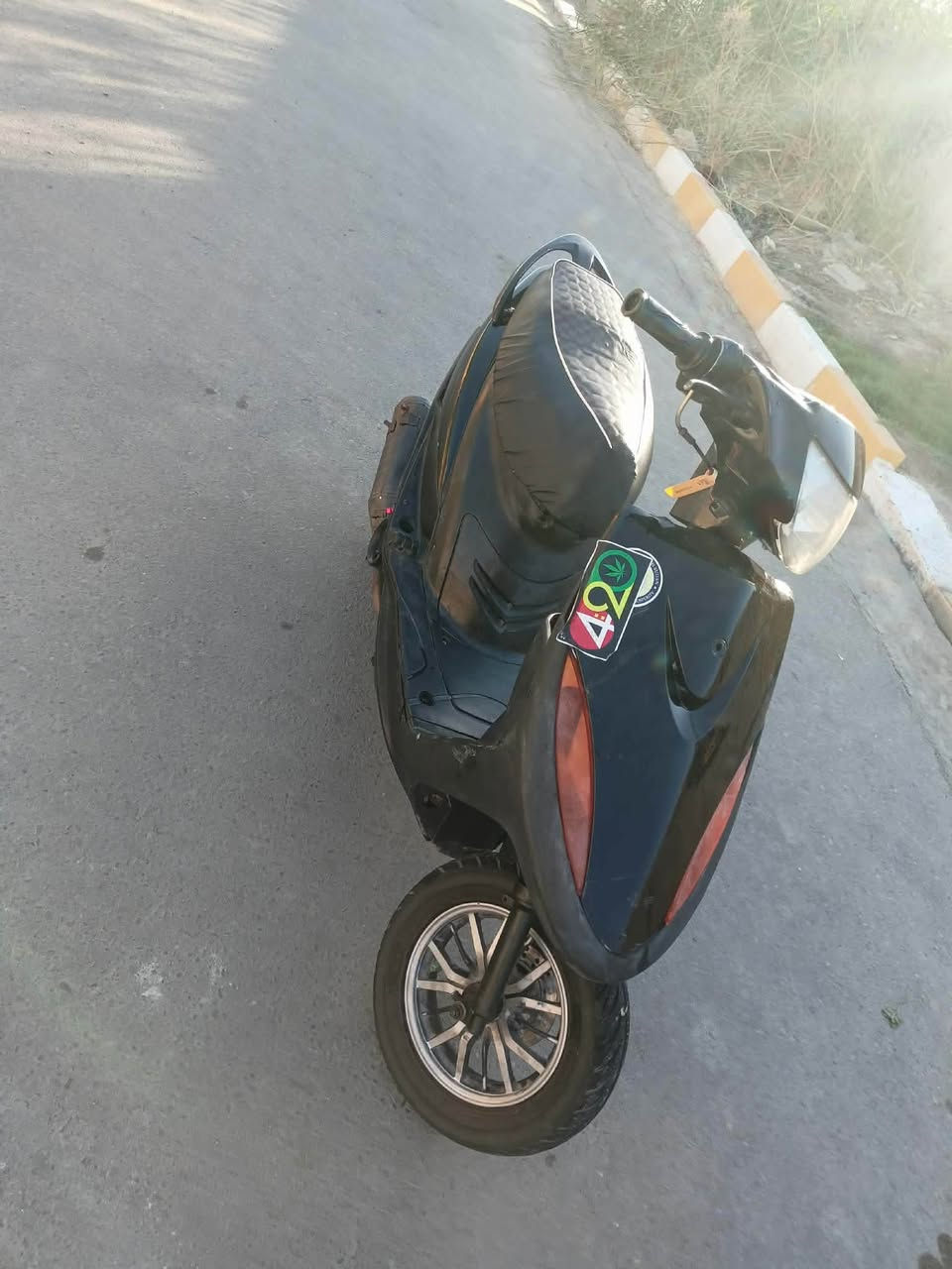 السلام عليكم
مـاكس عدله للبيع مفتوحه 

سلف هندر

نهضه ومشي مكينه خرسه ما ينسمع صوتها 

قفل جنطه قفل ستيرن 

وياله رياضي 

زوج تواير جديدات 

كهربائياتها كله شغاله 

حساس بريك خلفي


**إذا كنت صاحب هذا الإعلان وتريد حذفه لأي سبب، رجاءا أرسل رسالة إلى الدعم الفني**