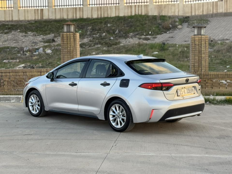 كورلا 2021 Le
مواصفات Le معروف
ماشيه 62 الف ميل 
ربع بنيد صبغ +جامرلغ و باب 
صور حادث بلمنشور 
السعر// 143 
مكان الساره كركوك
***********
