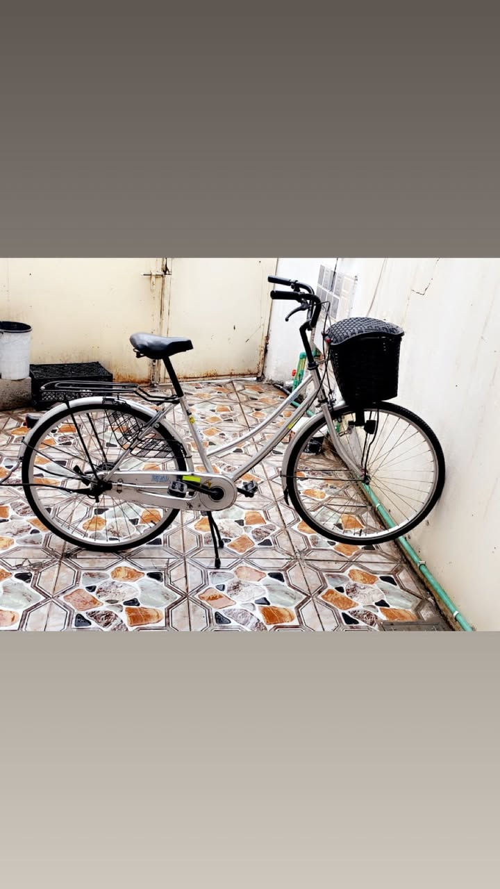 سلام عليكم بايسكل للبيع حجم 26فول نضافه باله سعره 100وبي مجال عنوان بعقوبه تحرير ***********
