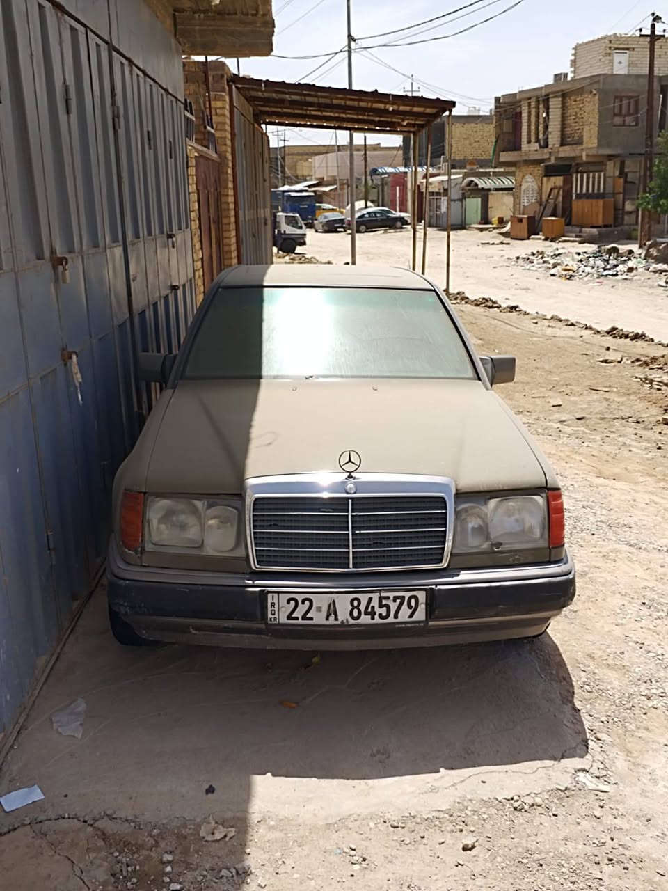 سلام عليكم مارسيدس دب 1986 اصل
رقم اربيل مداور تريد وكاله مالك عربي موجود

مصبوغه جماليه سياره كفاله كص ضربه قويه
نواقص مابيه  مكان سياره ديوانيه

مكينه كايمه بس تمشي وين متريد بيه دخانه  حداديه 80% جديده تخم تاير
مكينه 2500 فيفي تي بطه
كير ياخر نمره ثانيه كالولي فازن كير ابيع هل موجود
كشرها شوفه عينك يخبل صبغ حلوه صافي كلش بلايه خياس قواعد وحده مصلح
باتري جديد لايت بك لايت اشاير كلوب بطن كلشي شغال بيه
دواخلها يرادلهن ترتيب
جاهزه سياره ماعده ذاكرهن نصبه وعضمه تخبل 
سعر 30 وبيه مجال

اقره لمنشور اله تتصل مكاني ديوانيه 

***********
