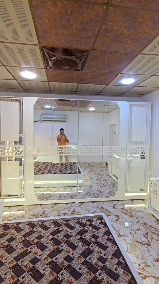 خيال للأثاث العراقي الحديث #تصميم_داخلي_مودرن #نجارة_عصرية #اثاث_فاخر #خيال #ورشه_خيال 


**إذا كنت صاحب هذا الإعلان وتريد حذفه لأي سبب، رجاءا أرسل رسالة إلى الدعم الفني**