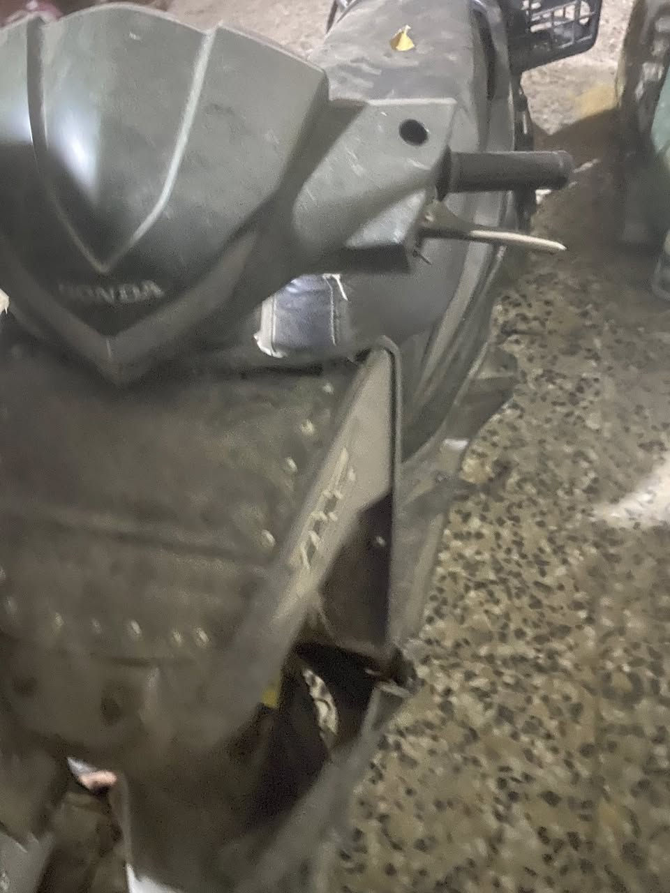 السلام عليكم دراجه هوندا للبيع المكان كربلاء شهداء الملحق
الاتصال ***********
