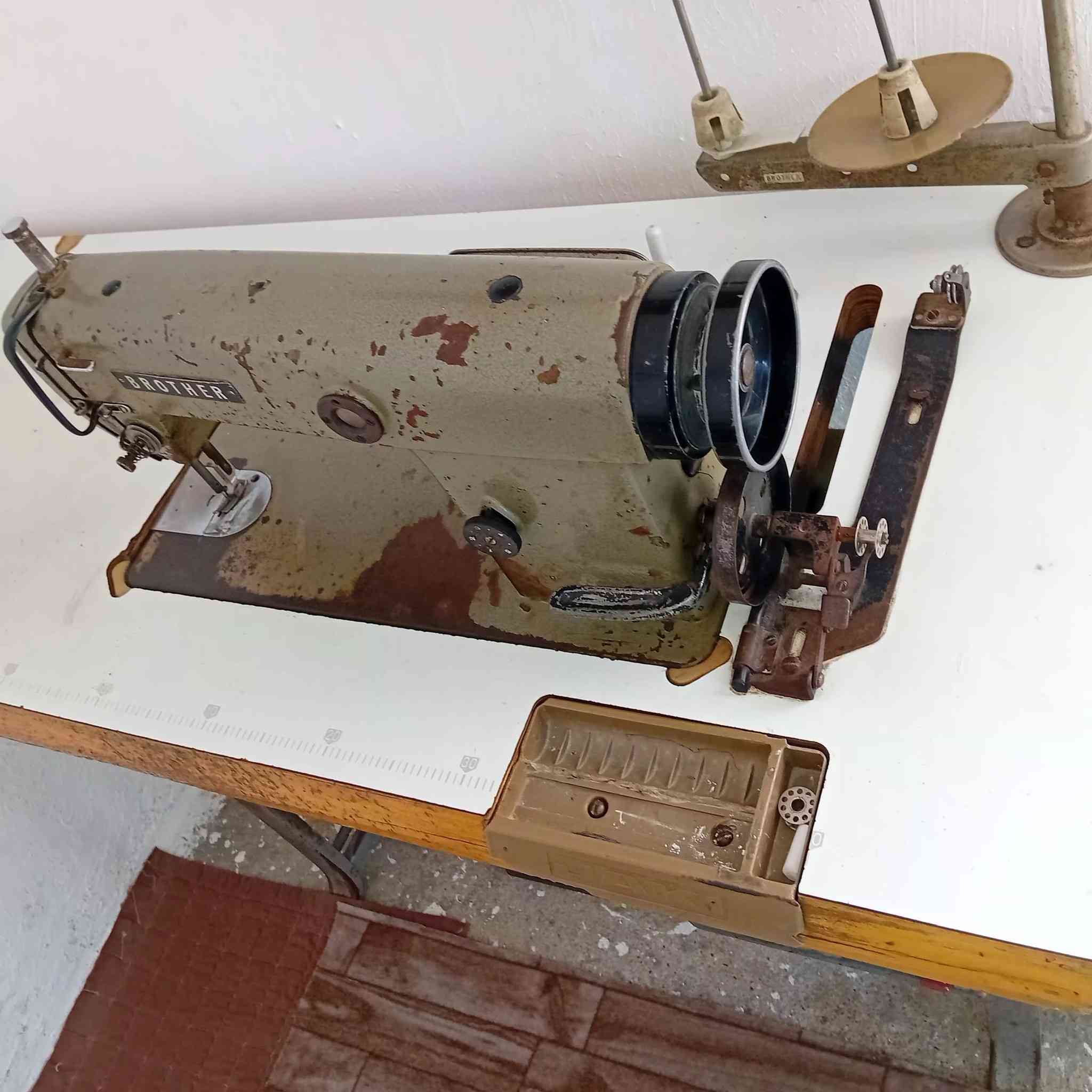 مكينة يابانية مال معامل قديمة أصلية للبيع ب ٧٥ ألف


**إذا كنت صاحب هذا الإعلان وتريد حذفه لأي سبب، رجاءا أرسل رسالة إلى الدعم الفني**