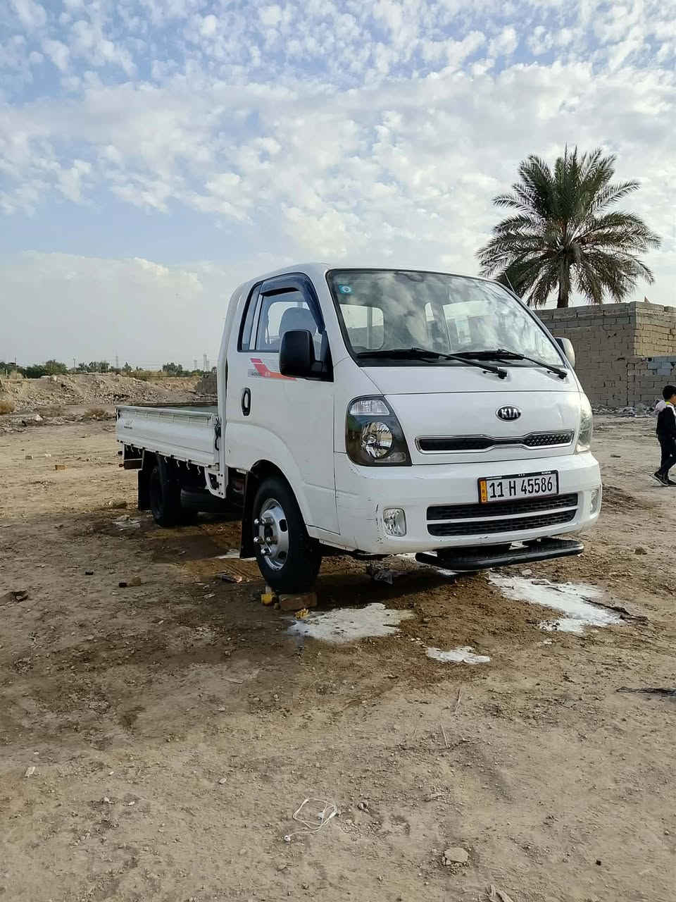 كيا فحل للبيع موديل ٢٠١٨ مكفوله كفاله عامه رقم بغداد باسمي مكان بغداد الفظيليه(***********)
