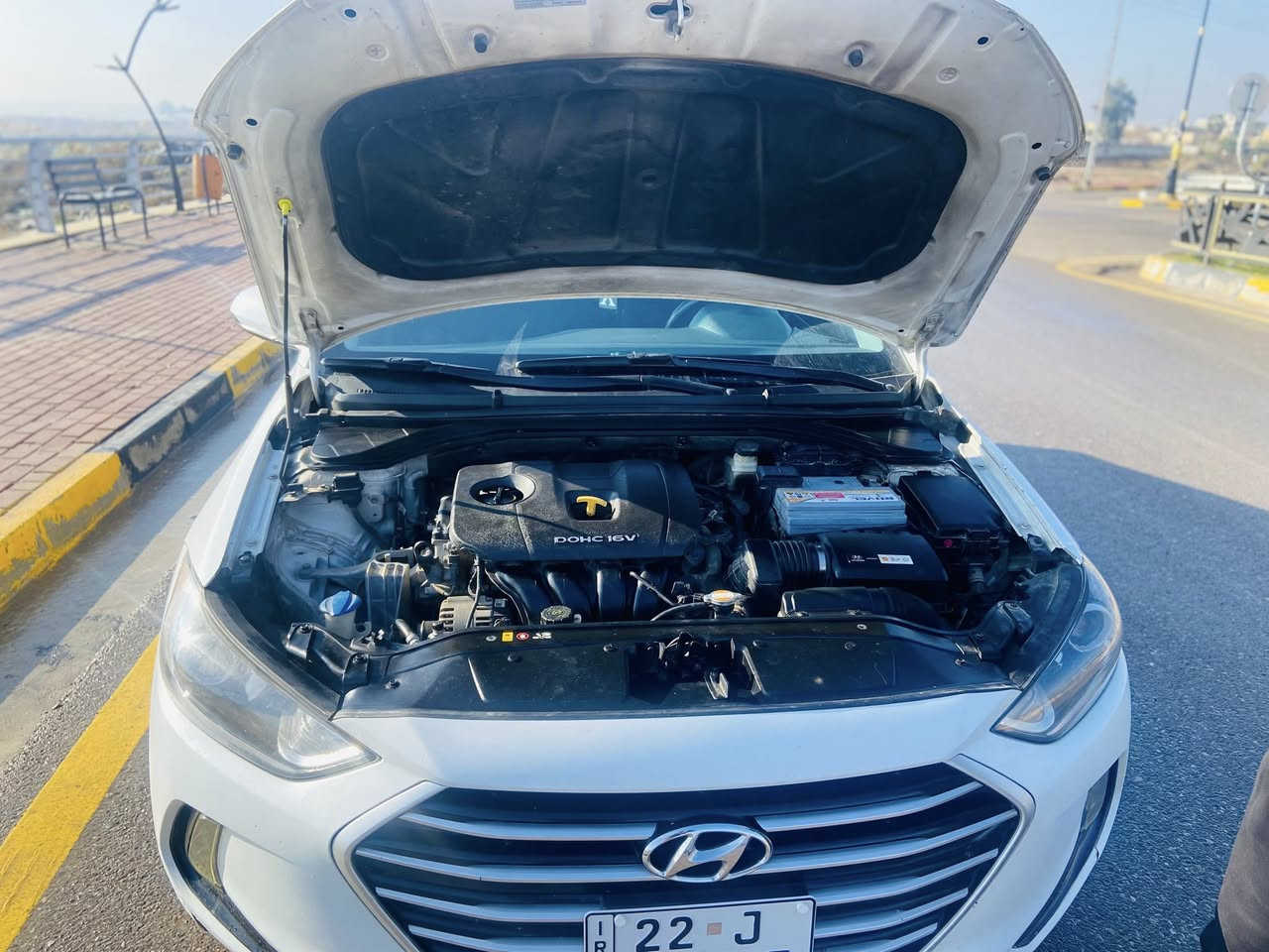 سلام عليكم النترا هوندي  للبيع موديل 2017 وارد امريكي السياره بسمي كوربون بانزين بيه  سنويه جديده الضرار الباب الخلفي بي ضربه السياره حيل نضيفه السعر 135$ التواصل عل رقم ***********
