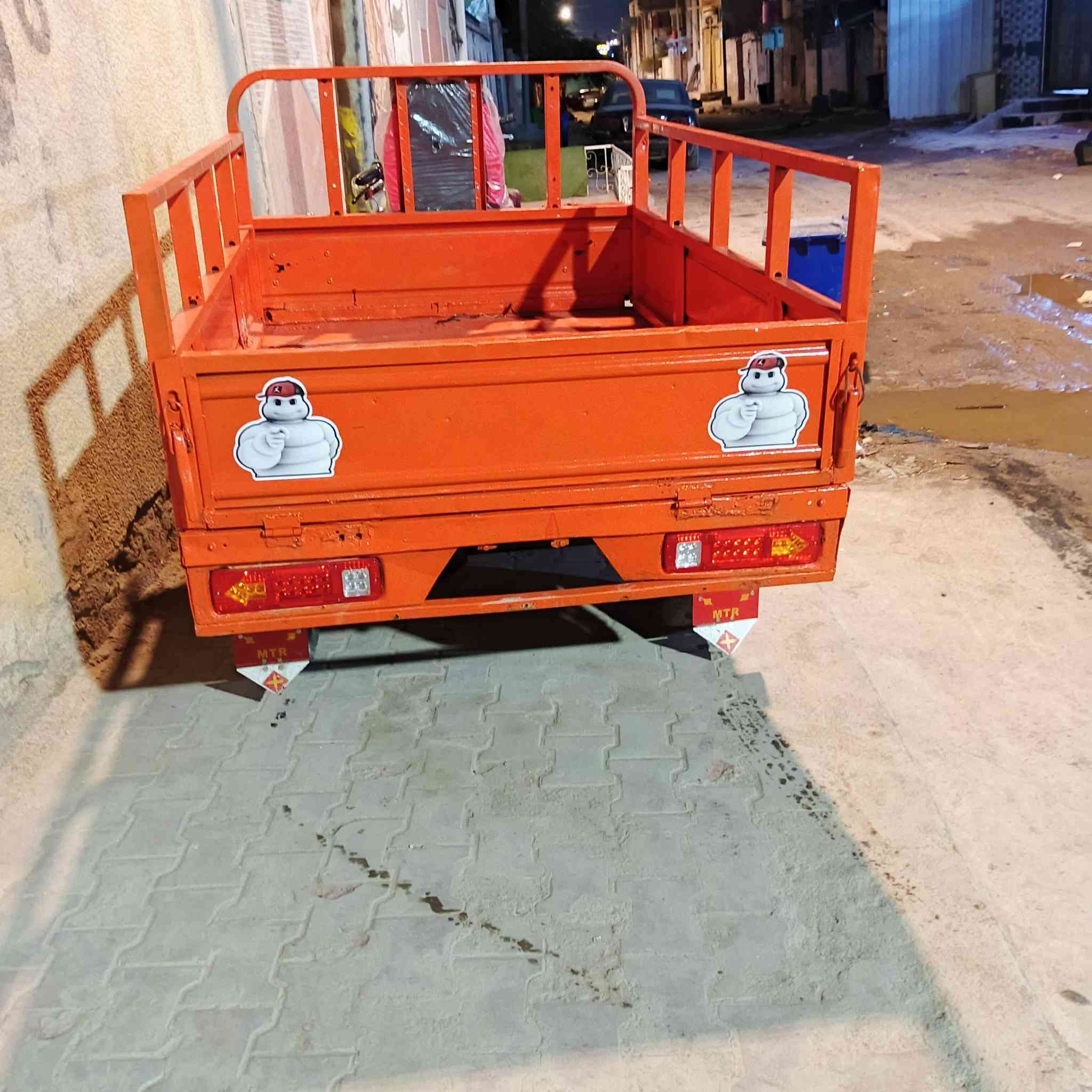 البيع ستوته اوراق مديل 2016سعر مليون وبيه مجال 
سكن بصره حيانيه ستفسار ***********بي واتساب
