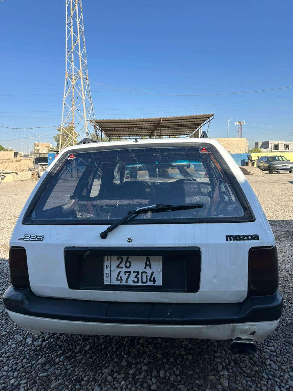 السلا عليكم
للبيع سياره نوع مازدا 
موديل 1993
حجم 323
رقم صلاح الدين شرط التحويل 
سنويه ل2030
كير شرط محرك بي خيط بخار 
4تايرات جدد صدر فوك النص عمر 
الكشر شوف العين 
السعر المطلوب 26ورقه اوبيهامجال للشراي 
مكان السياره صلاح الدين قضاء العلم 
للاستفسار والتواصل هـ***********
