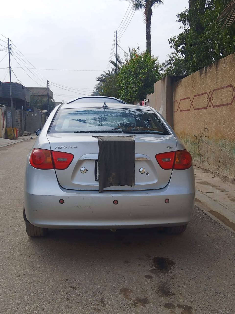 سلام عليكم افانتي موديل 2009 رقم ديالى سعر 107 وبيهة مجال مكان ديالى خان  بني سعد  الرقم ***********
