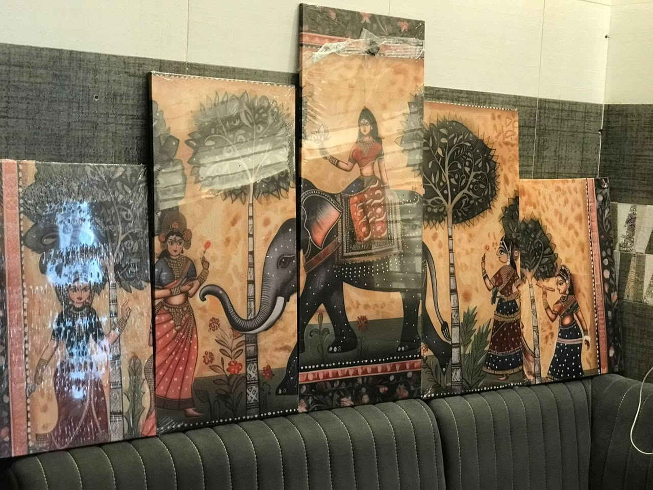 لوحه 5قطع بهذا الجمال


**إذا كنت صاحب هذا الإعلان وتريد حذفه لأي سبب، رجاءا أرسل رسالة إلى الدعم الفني**