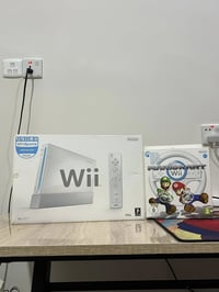 جهاز Wii • كومبو كامل • مسدس ورشاش