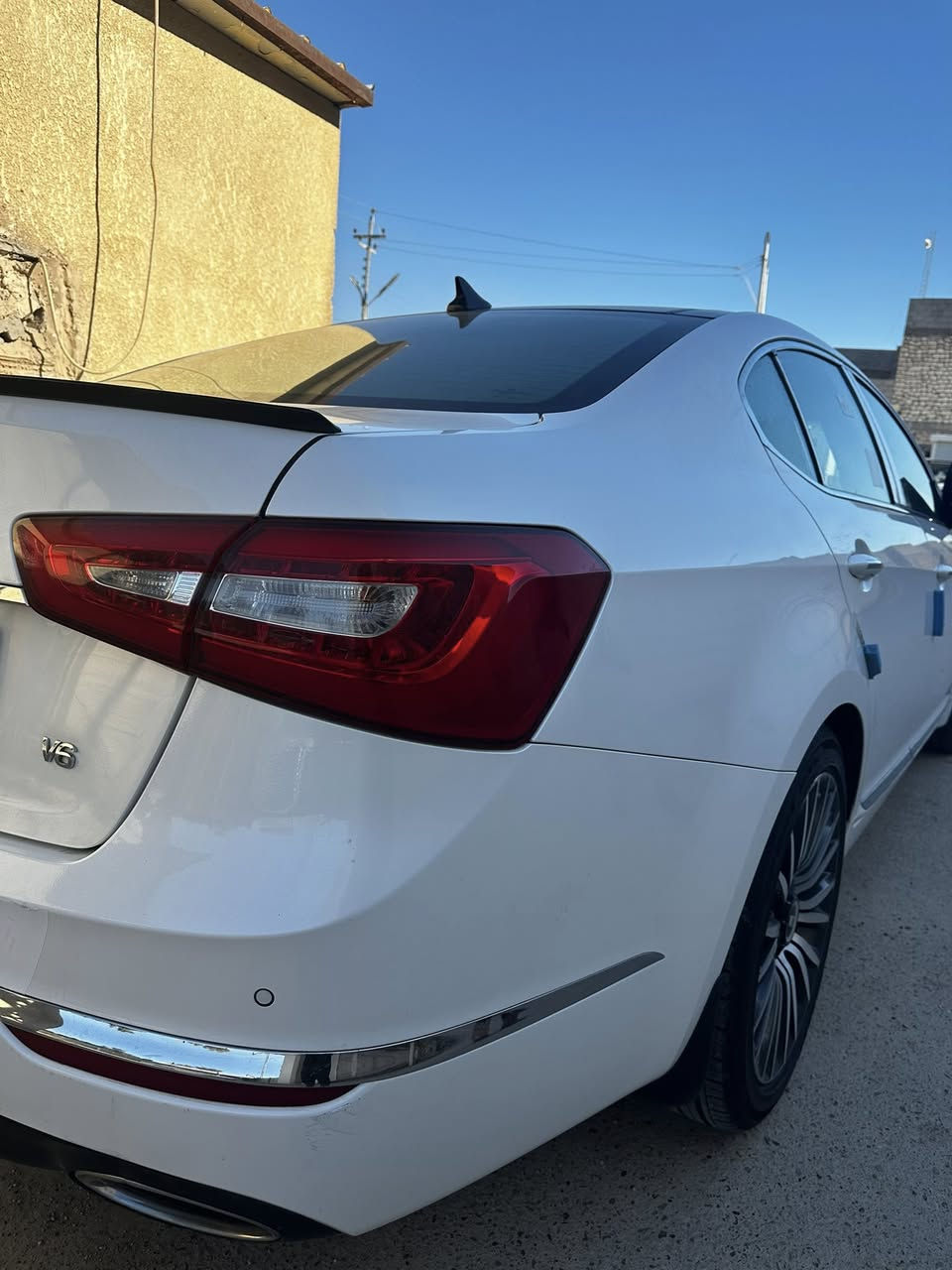 .
كادنزه خليجي فول 
رقم اربيل 
موديل 14 
محرك 6v 
كفاله 
•••
السعر 157$ بيه مجال 
***********
