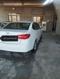 أفانتي ادوات كص  موديل 2010 كير محرك صدر شرط السعر 53 وبيها مجال 07828...