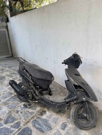 دراجتين كوم حديد كوم حديد بريز وساسكوي قفلهن 300 الاتصال 07765208261 ا...